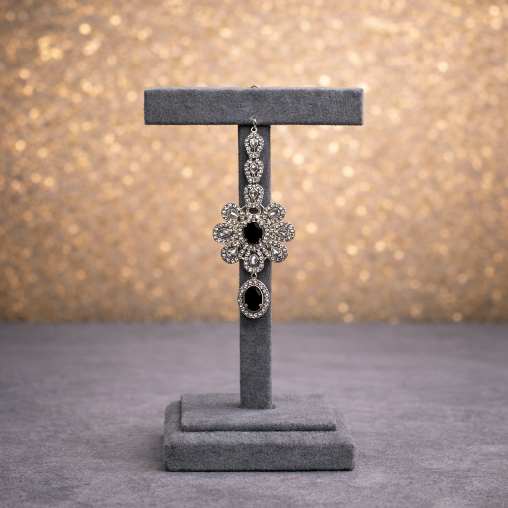 Victorian Onyx Pavé Bridal Jewelry Set with Maang Tikka